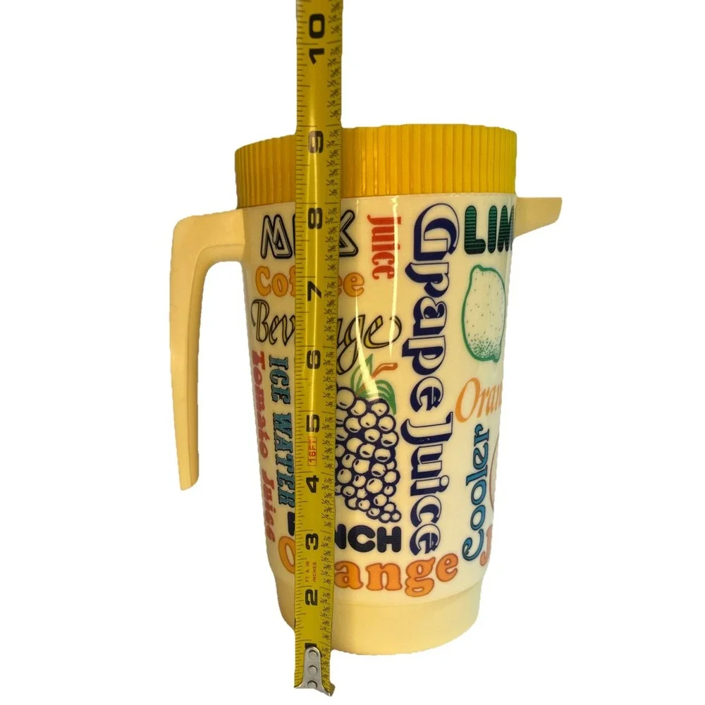 Vintage ALLADINWARE Yellow W/ Drink Choices Retro 2-1/4 Qt  Pitcher Tea Juice